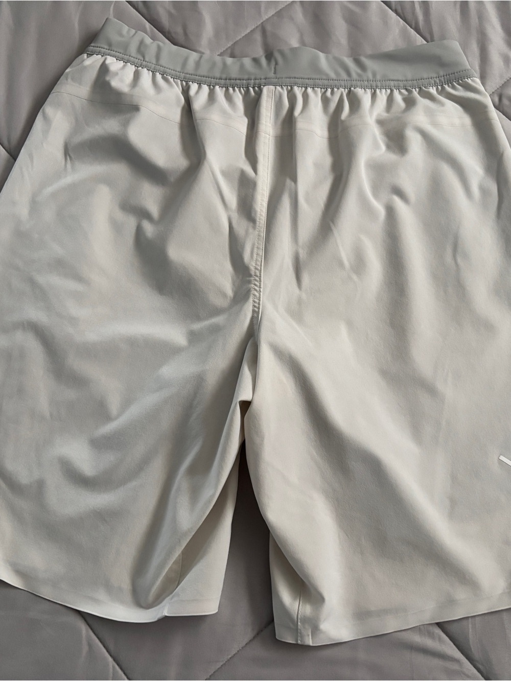 Ten Thousand 9” Interval Short Lined White